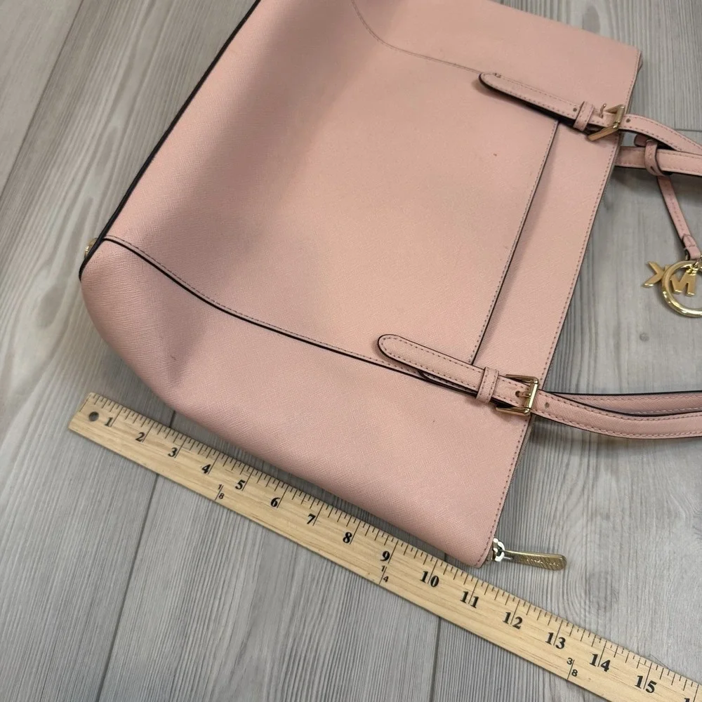 Michael Kors Ciara Zip Tote Bag Pink‎ Saffiano Leather Shoulder Bag & Wallet